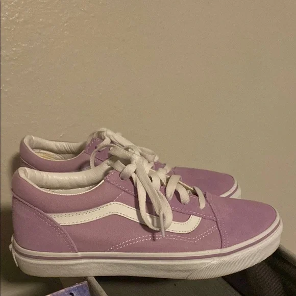 Vans Pink and White Sneakers Casual Style - Picture 2 of 5